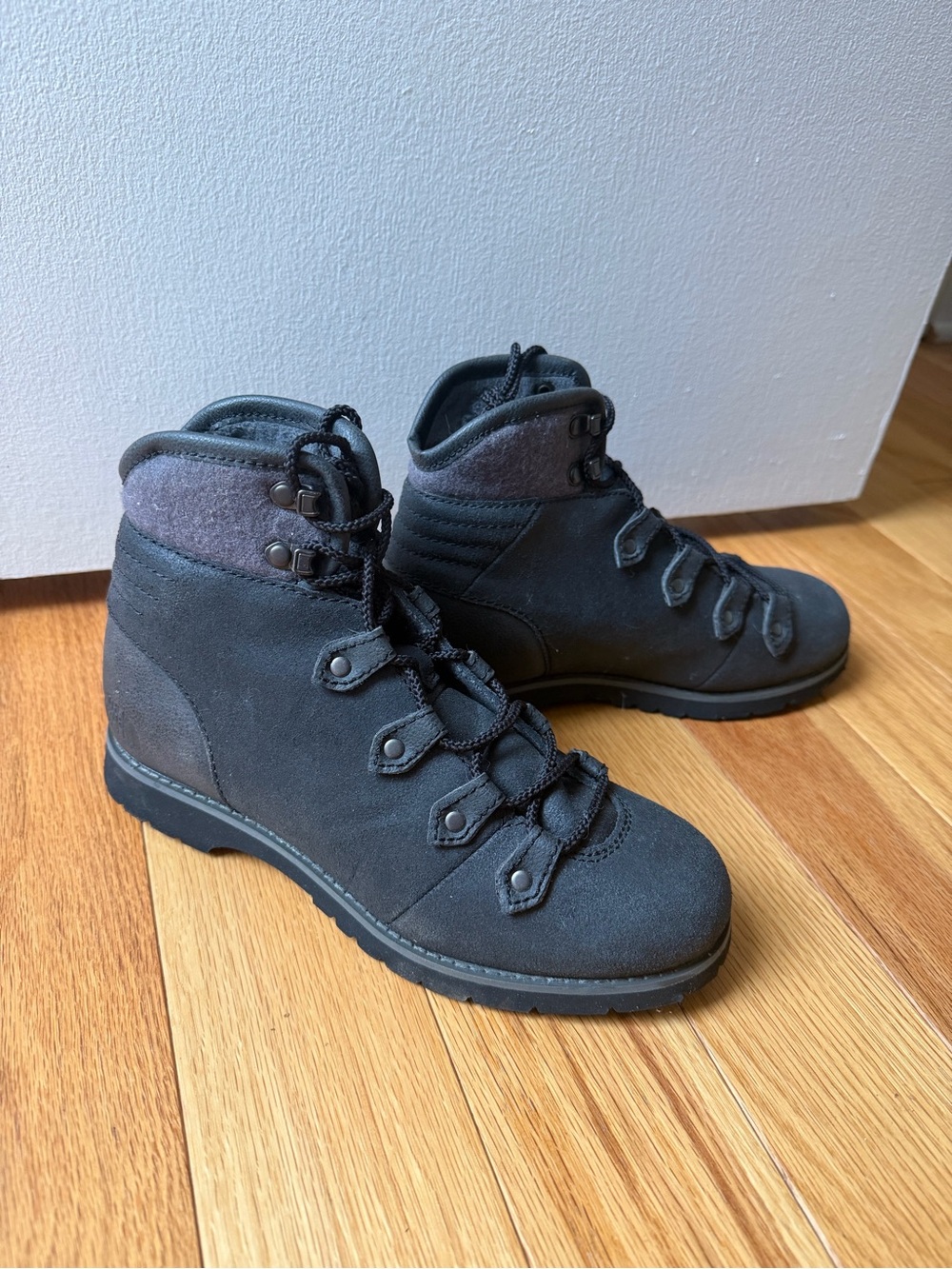 North Face Combat Style Winter Boot